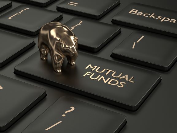 Finding Out the Truth Behind Active Mutual Funds